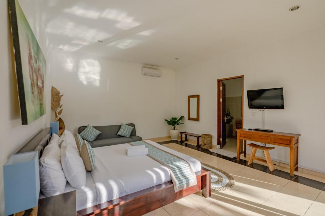 Villa Alleira Seminyak by Best Deals Asia Hospitality Bagian luar foto