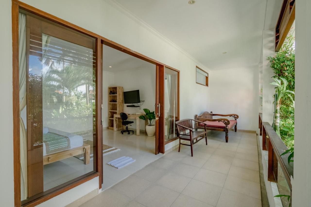 Villa Alleira Seminyak by Best Deals Asia Hospitality Bagian luar foto