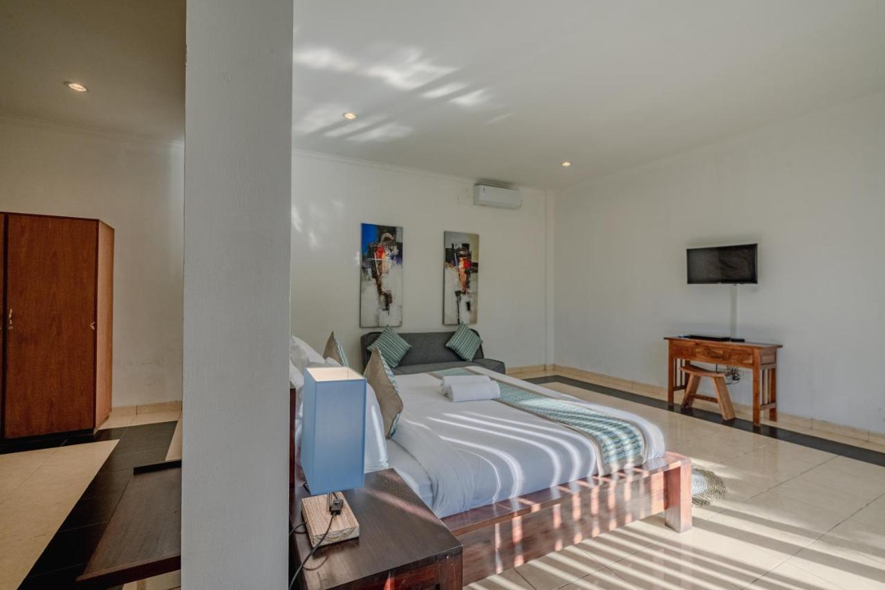 Villa Alleira Seminyak by Best Deals Asia Hospitality Bagian luar foto