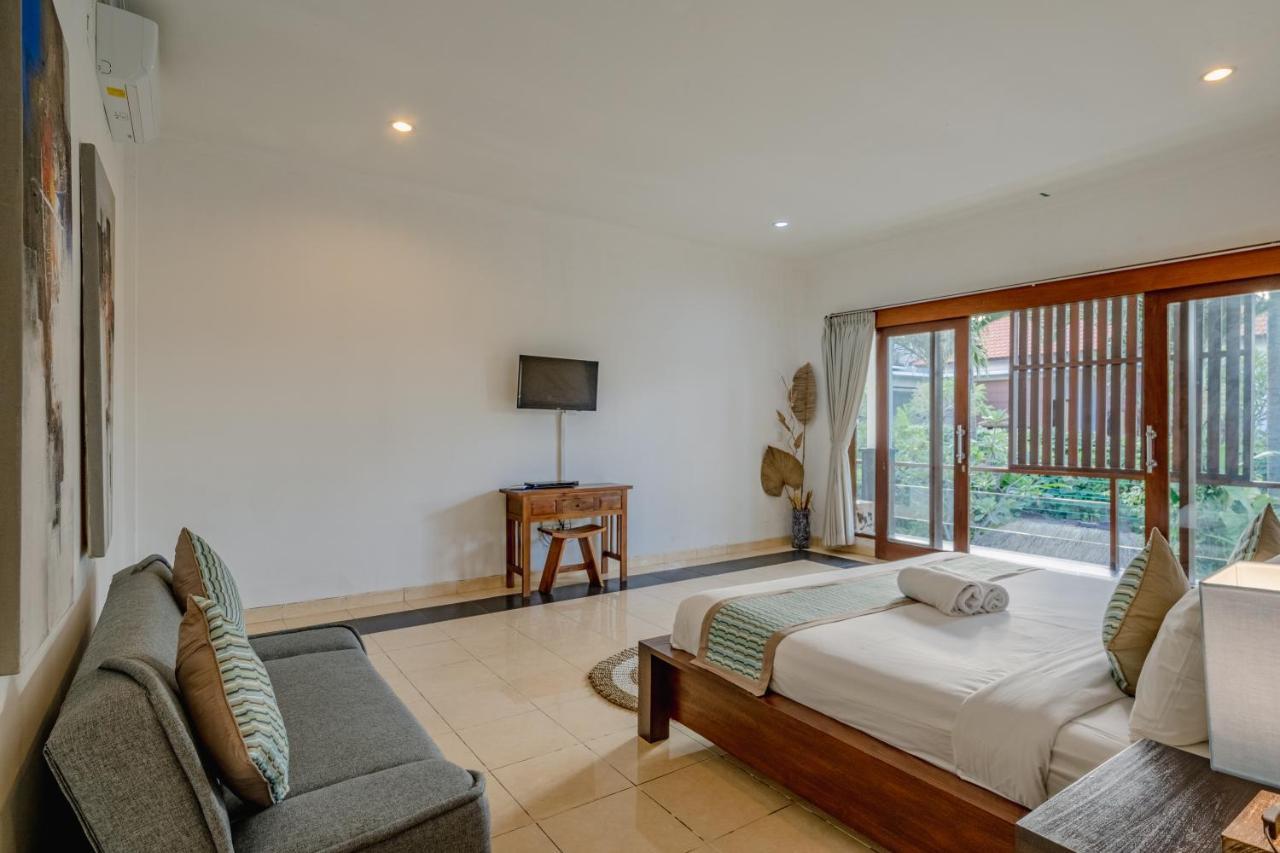 Villa Alleira Seminyak by Best Deals Asia Hospitality Bagian luar foto