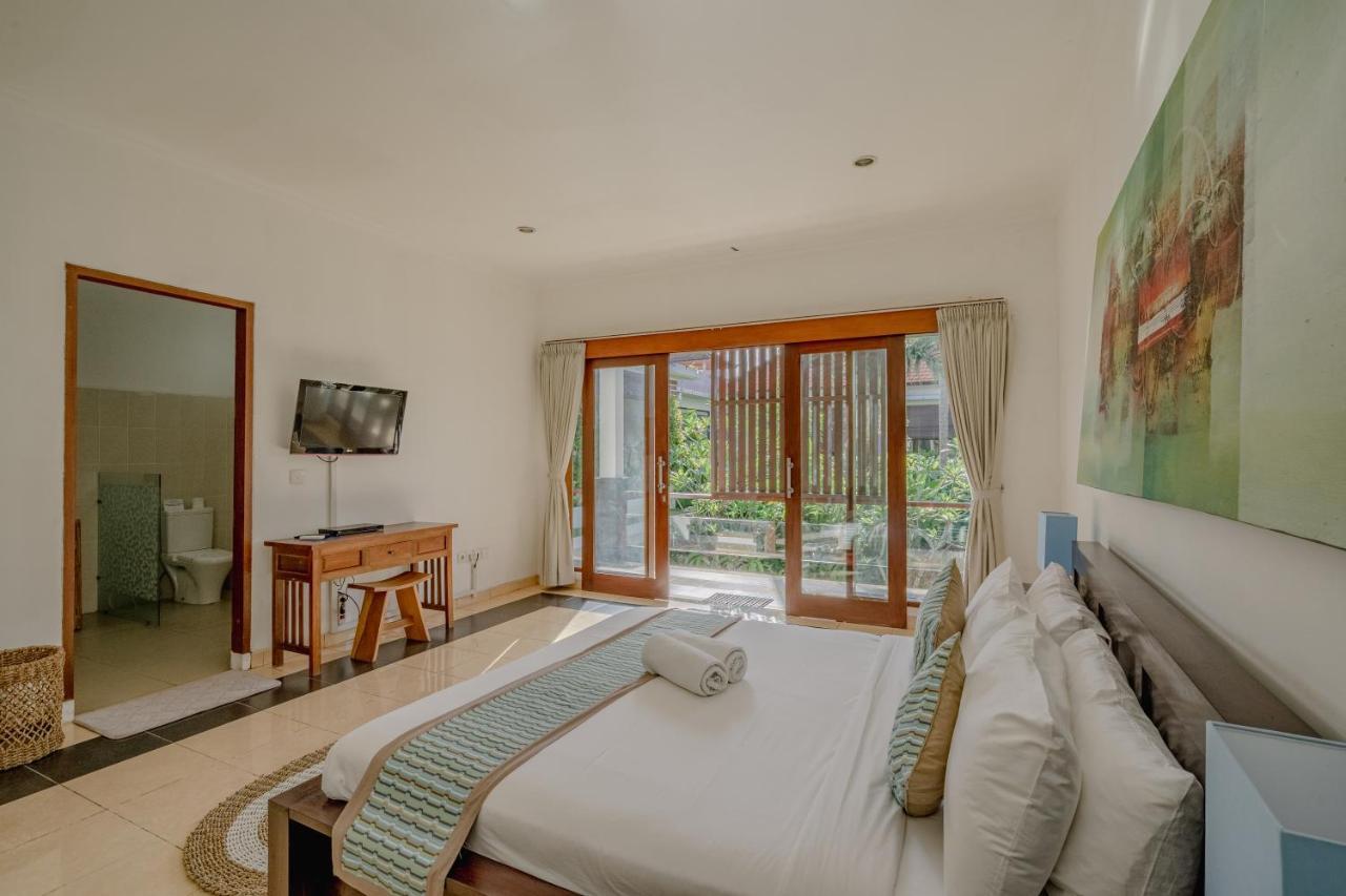 Villa Alleira Seminyak by Best Deals Asia Hospitality Bagian luar foto