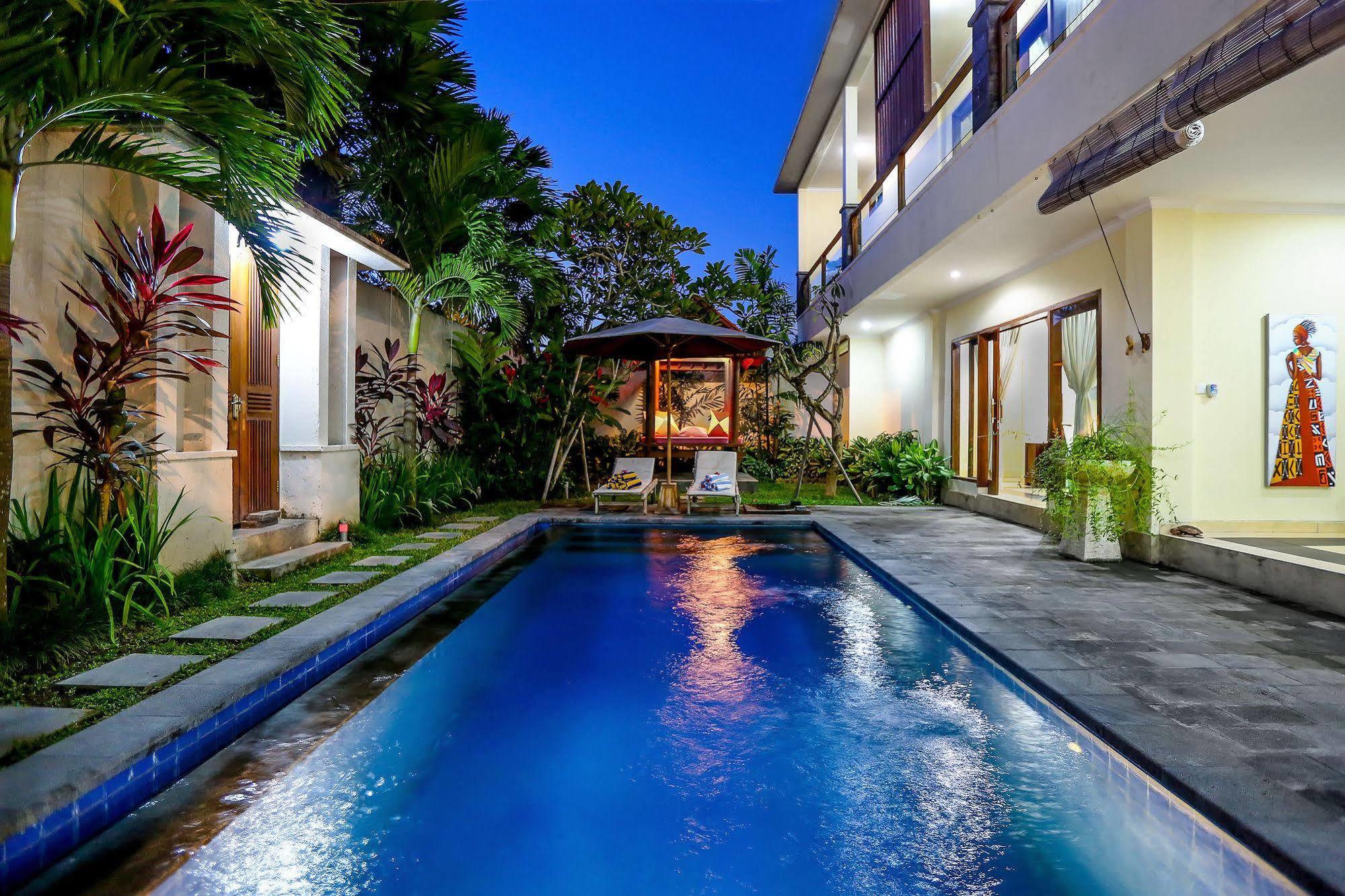 Villa Alleira Seminyak by Best Deals Asia Hospitality Bagian luar foto