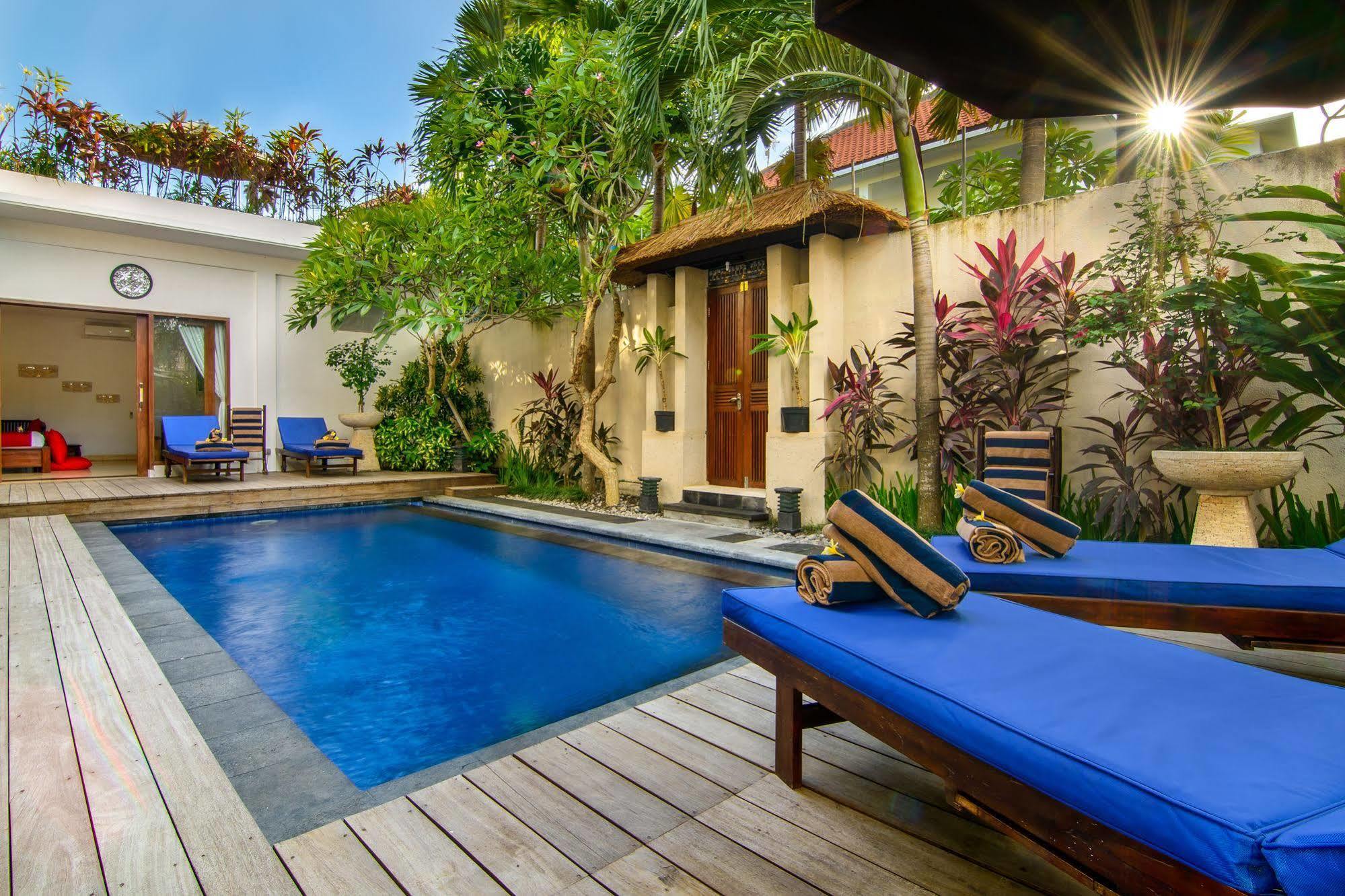 Villa Alleira Seminyak by Best Deals Asia Hospitality Bagian luar foto